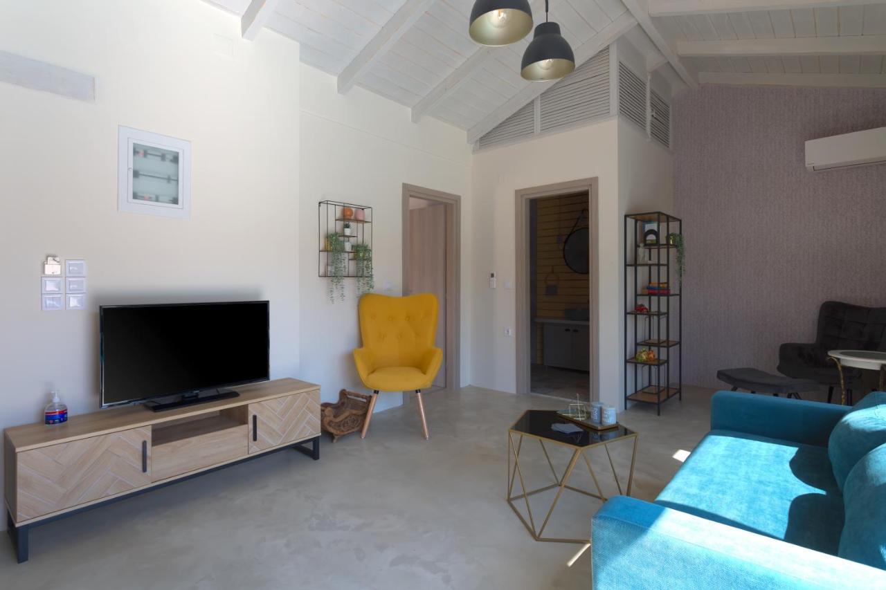 Amoroza Villa Nydri  Luaran gambar